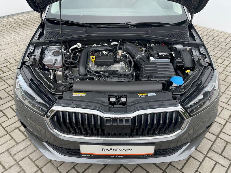 Škoda Fabia (2024) 1.0 TSI / 85 kW Top Selection - fotka 13 z 30