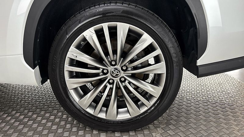 Toyota Highlander 2.5 Hybrid AUT 4x4 Prestige - fotka 17 z 33