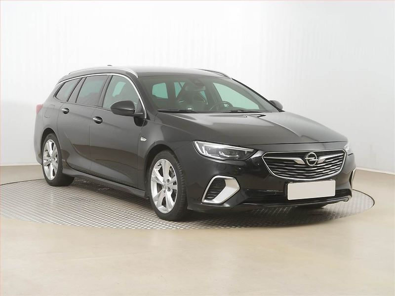 Opel Insignia (2018) 2.0 BiTurbo CDTI, 4X4 - fotografie inzerátu