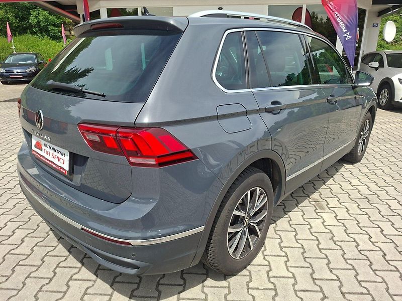 Volkswagen Tiguan (2022) 2.0TDI 110kW DSG LIFE - fotka 8 z 50