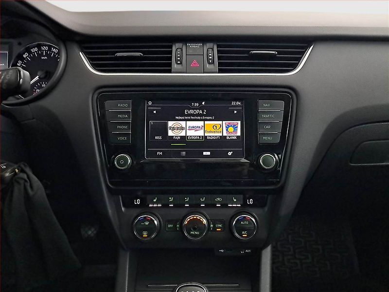 Škoda Octavia (2016) Style 2.0 TDI, Serv.kniha - fotka 12 z 19