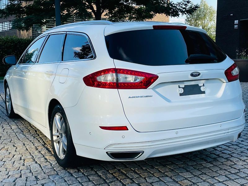 Ford Mondeo 2.0TDCi MAN VÝHŘEV SENZORY LED - fotka 16 z 46