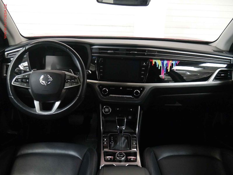 SsangYong Korando (2023) 1.5TGI-D 4x4, 1.maj,ČR - fotka 8 z 27