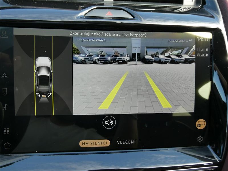 Jaguar E-Pace 2,0 D165,R-Dyn SE,1.maj,ČR,zár - fotka 30 z 38