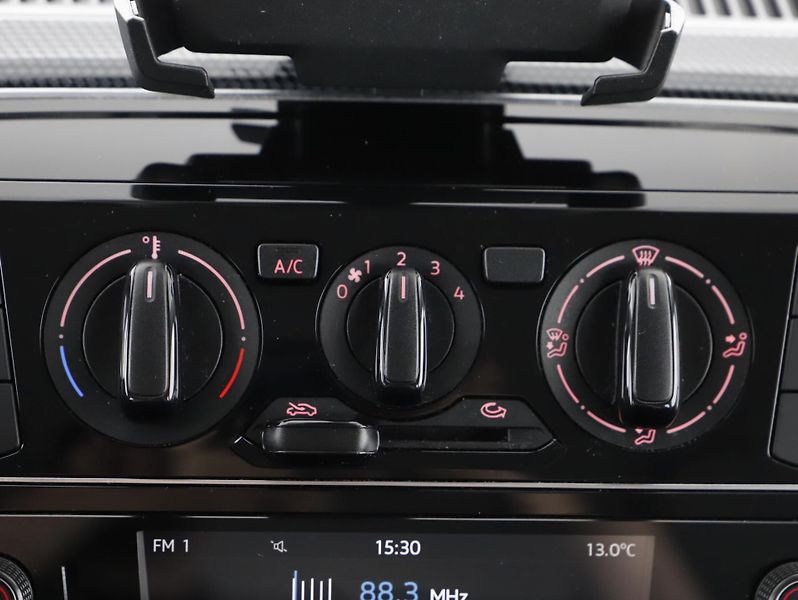 Volkswagen up! 1.0MPI 48kW MOVE - fotka 18 z 24
