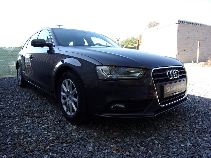 Audi A4 (2014) 2.0 TDi 100kW MANUÁL PĚKNÝ VŮZ - fotka 3 z 21
