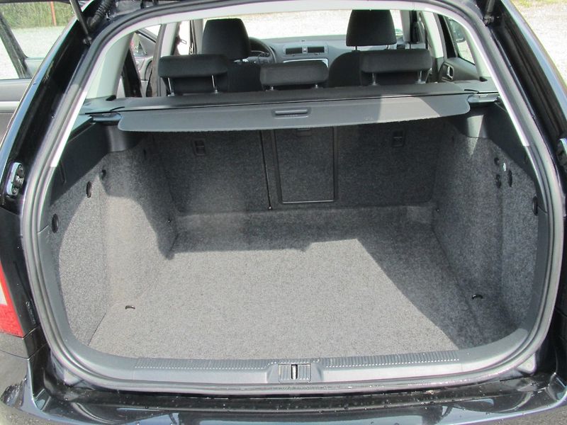 Škoda Octavia 1.6 TDI - fotka 11 z 18