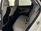 Peugeot 3008 (2018) Allure, 130k MAN6, tažné z. - náhled 6
