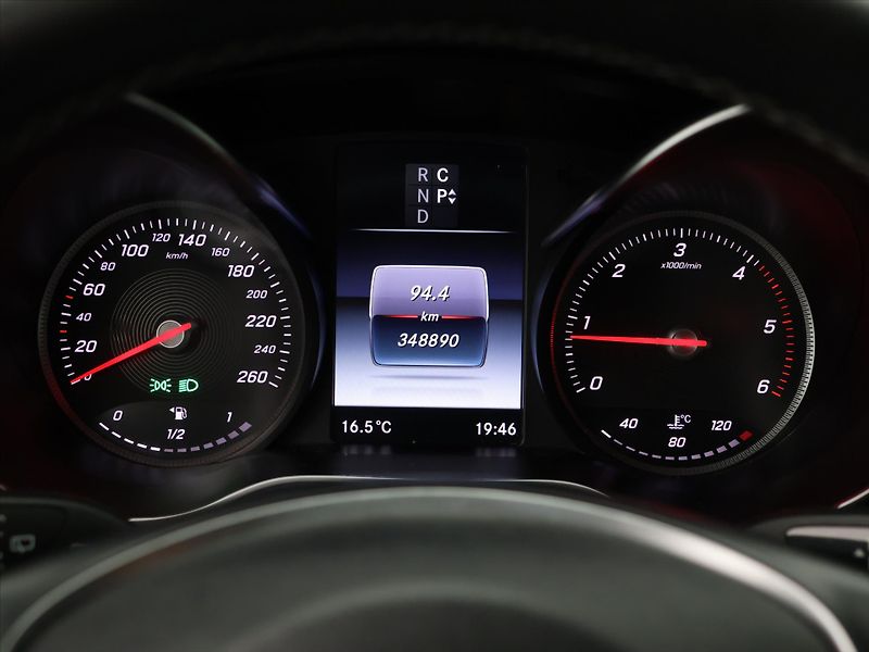Mercedes-Benz Třídy V 2,1 220d L120kW AMG Paket DPH - fotka 17 z 32