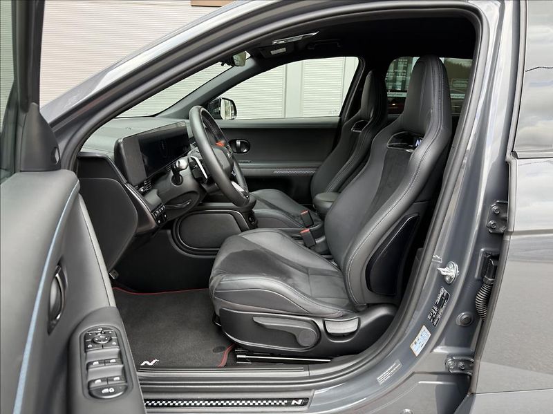 Hyundai Ioniq 5 Power 84kWh 4x4  N Everyday PN - fotka 7 z 22
