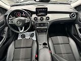 Mercedes-Benz GLA 200d 4MATIC - náhled 11