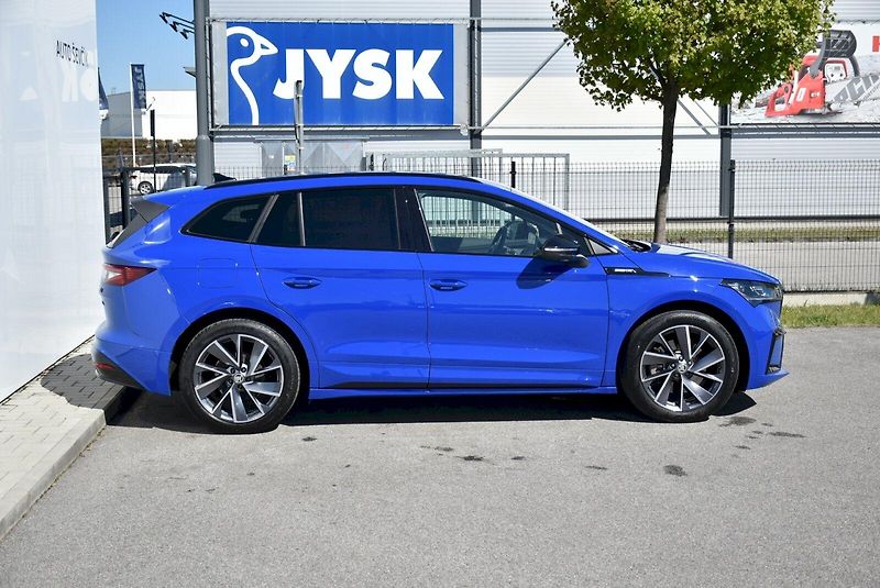 Škoda Enyaq (2021) Sportline 80X 195kW 4x4 - fotka 12 z 34