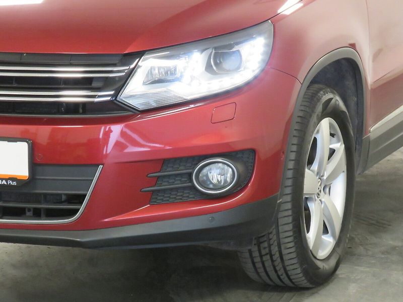 Volkswagen Tiguan - fotka 9 z 26