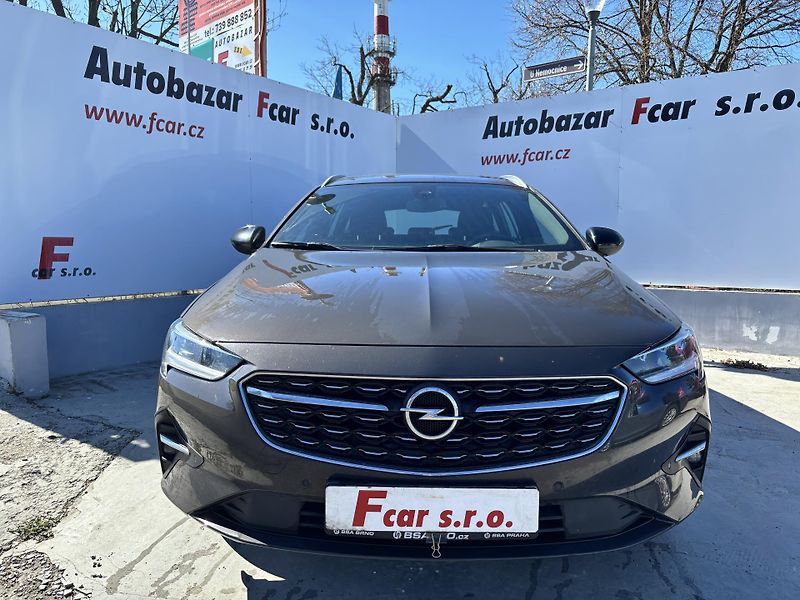 Opel Insignia (2022) 2.0CDTi 128kW Serv. kniha ALU! - fotka 2 z 33