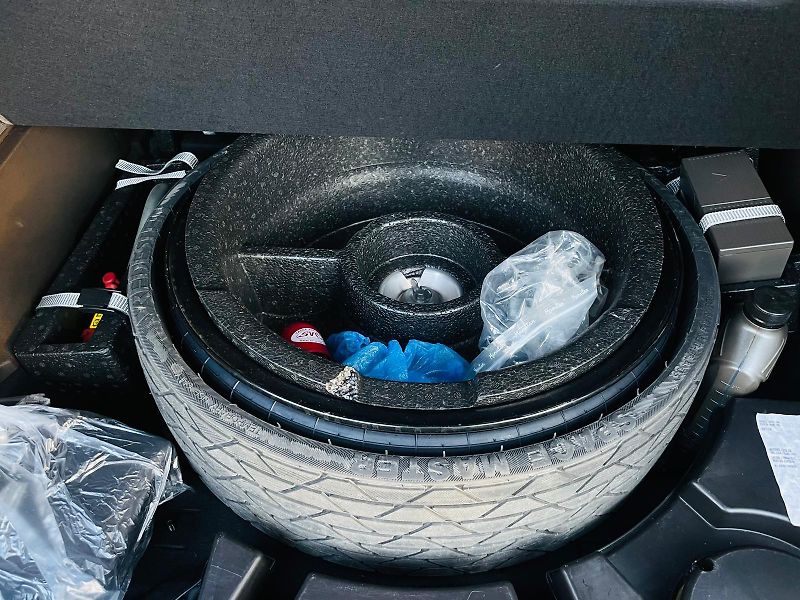 Audi Q7 3.0TDI AUT VÝHŘEV QUATTRO - fotka 22 z 54