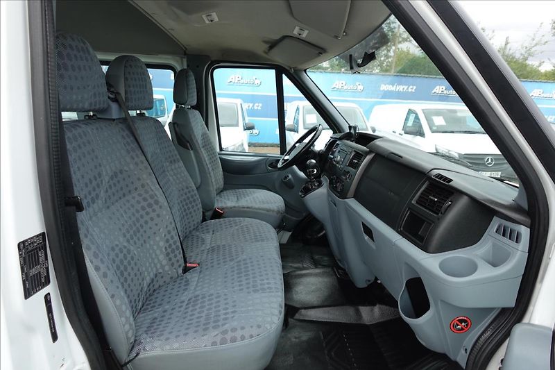 Ford Transit 2,2 TDCI  L2H2 9MÍST BUS KLIMA - fotka 12 z 31