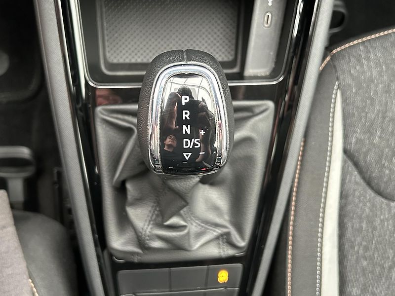 Škoda Scala 1.5 TSI Style Plus - fotka 13 z 28