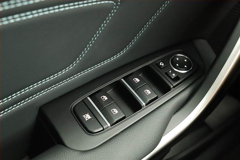 Kia XCeed (2026) 1.6 T-GDI, STEEL EDITION - fotka 14 z 16