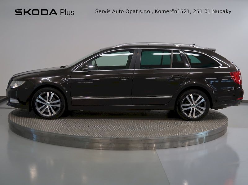 Škoda Superb (2013) L&K 2.0TDI 125KW 4x4 WEBASTO P - fotka 3 z 34