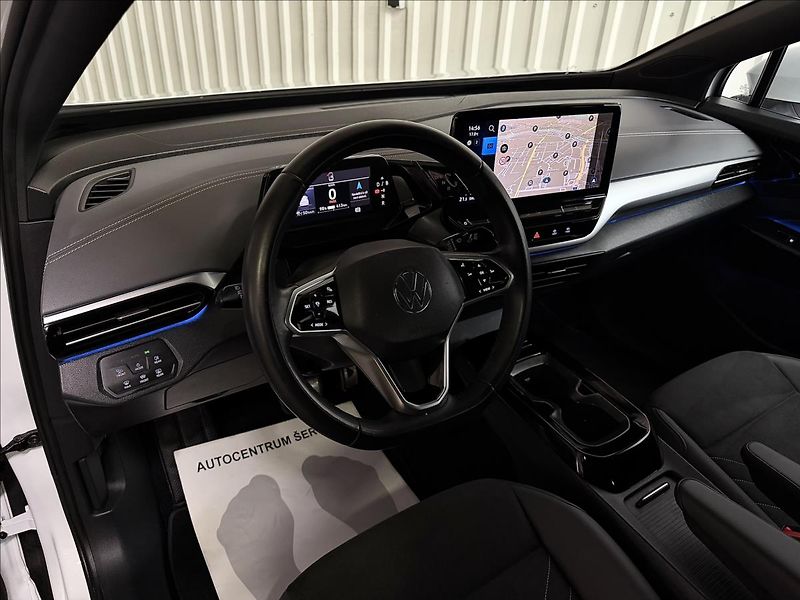 Volkswagen ID.5 150kW PRO PERF. PANO TČ MATRIX - fotka 15 z 46