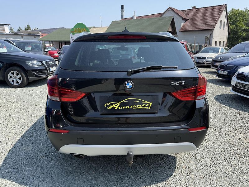 BMW X1 23d XDRIVE AUTOMAT - fotka 5 z 13