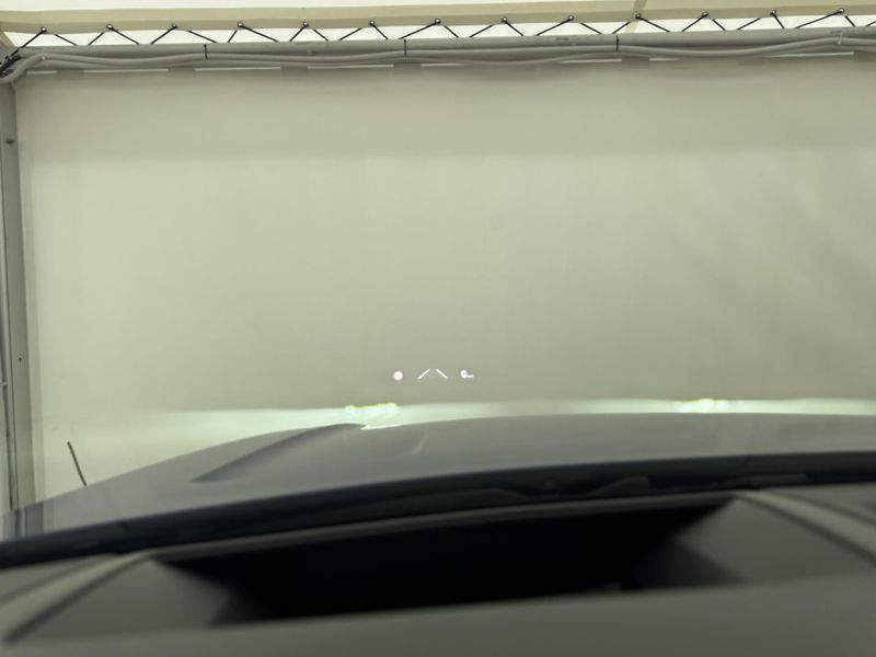 Volkswagen Touareg 3.0Tdi*1-MAJ*DPH*R-LINE*HUD* - fotka 24 z 47