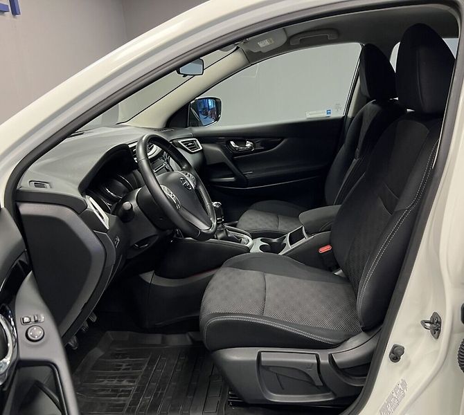 Nissan Qashqai ACENTA - fotka 6 z 14