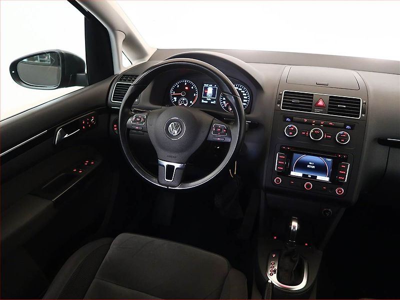 Volkswagen Touran (2014) 2.0 TDI, Automat, 7 míst - fotka 7 z 18