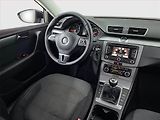Volkswagen Passat (2011) 1.6 TDI, Tempomat - náhled 7
