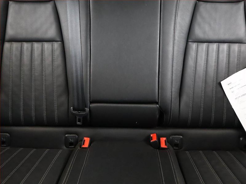 Škoda Karoq (2019) Style 2.0 TDI - fotka 8 z 22