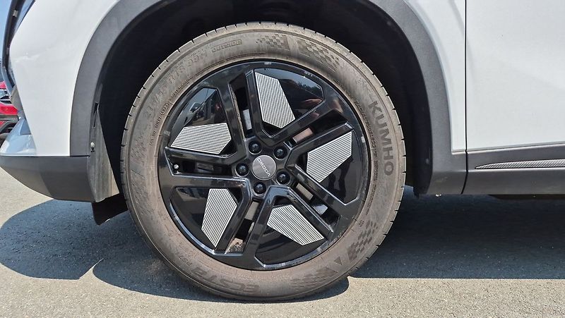 Omoda 5 1.6TGDI 7DCT PREMIUM 108kw - fotka 29 z 29