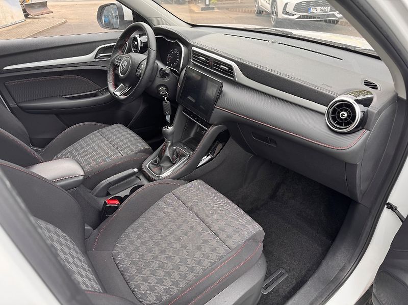 MG ZS (2023) 1,5 DVVT (106k) Essential - fotka 14 z 35