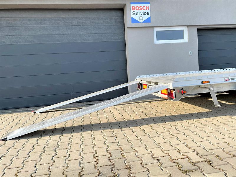 Gromex (2026) pro 2 vozy, 8.5x2.1m, VDI 2700 - fotka 7 z 31