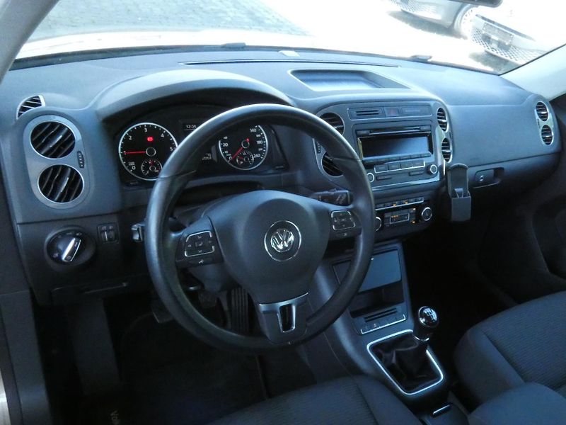 Volkswagen Tiguan (2014) 2,0 TDI BMT 103KW - fotka 5 z 29
