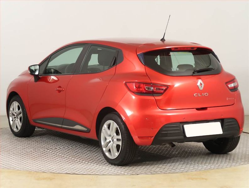 Renault Clio (2020) 0.9 TCe, ČR,1.maj, Serv.kniha - fotka 4 z 16