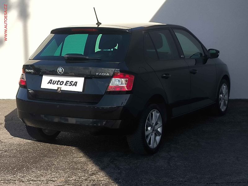 Škoda Fabia (2016) 1.0 MPi, Joy, navi - fotka 4 z 21