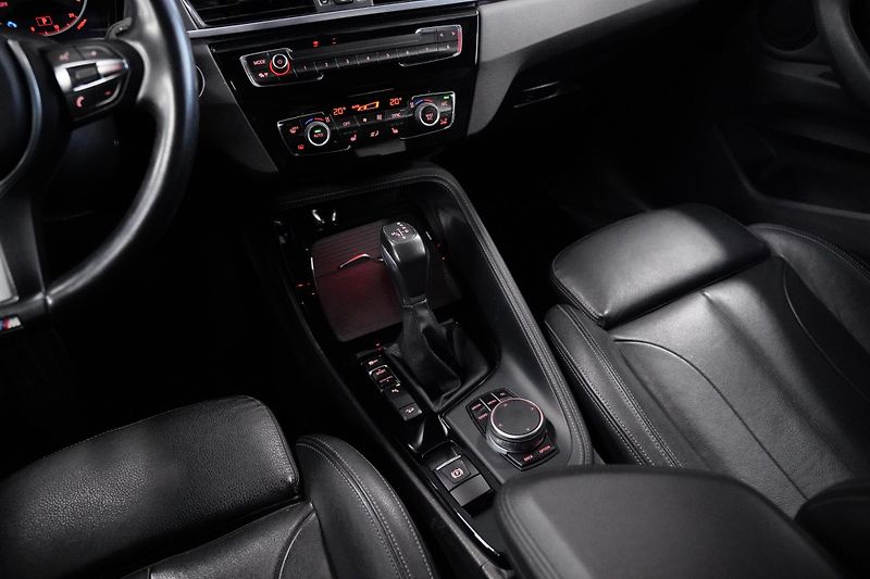 BMW X1 - fotka 26 z 30