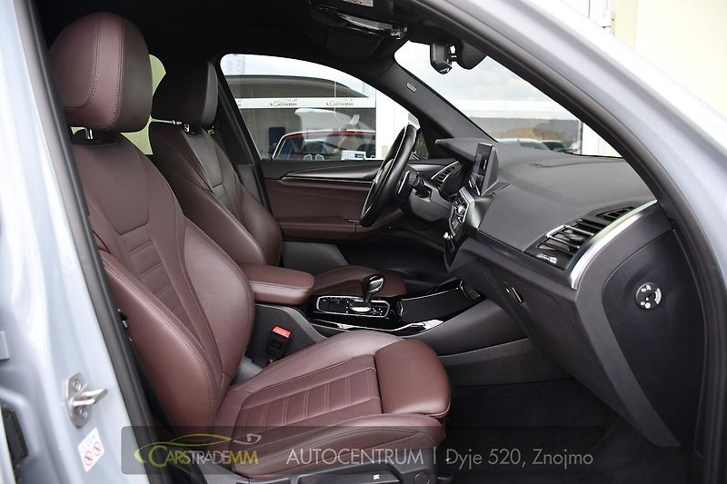 BMW X3 xDrive30d M-SPORT 1M ČR - fotka 19 z 54