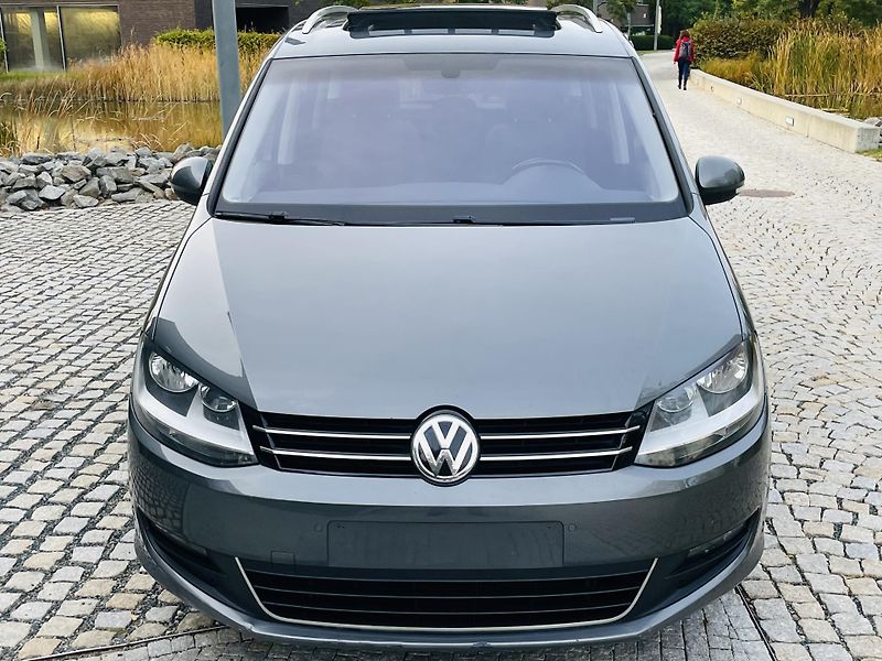 Volkswagen Sharan 2.0TDI MAN 7MÍST TAŽNÉ KAMERA - fotka 6 z 46