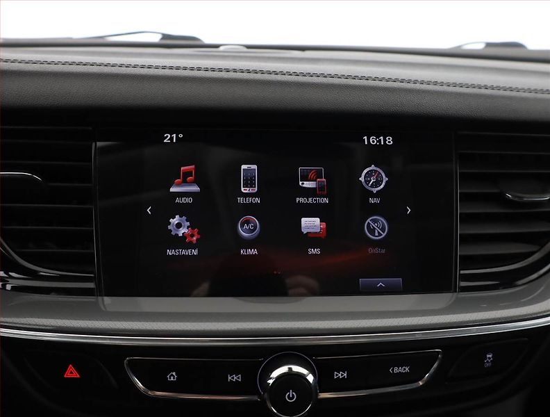 Opel Insignia (2017) 1.6 CDTI, Serv.kniha, Navi - fotka 13 z 19