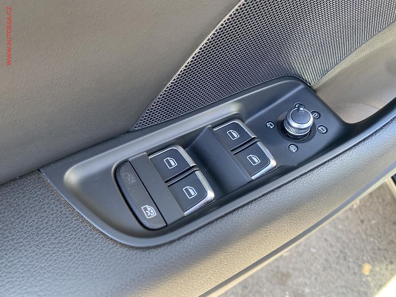 Audi A3 (2016) 1.4 TFSi, Bixen, navi, kůže - fotka 14 z 19