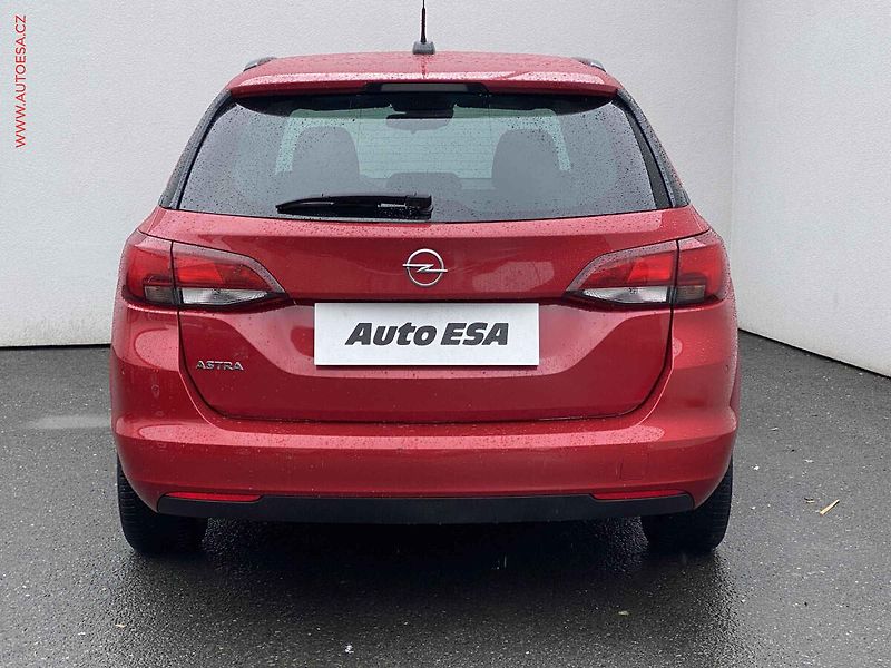 Opel Astra (2021) 1.2 T, Navi, AC - fotka 5 z 18