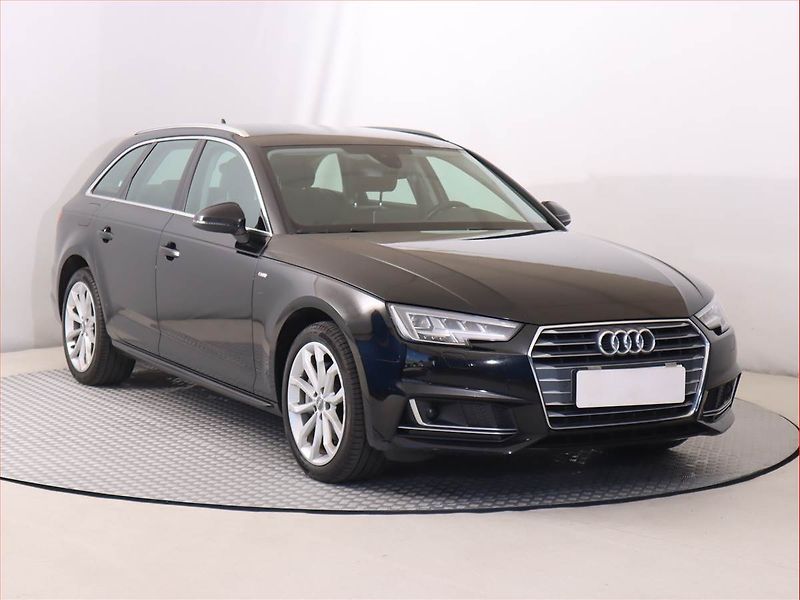 Audi A4 (2018) S-Line 2.0 TDI, Automat, Navi - fotografie inzerátu