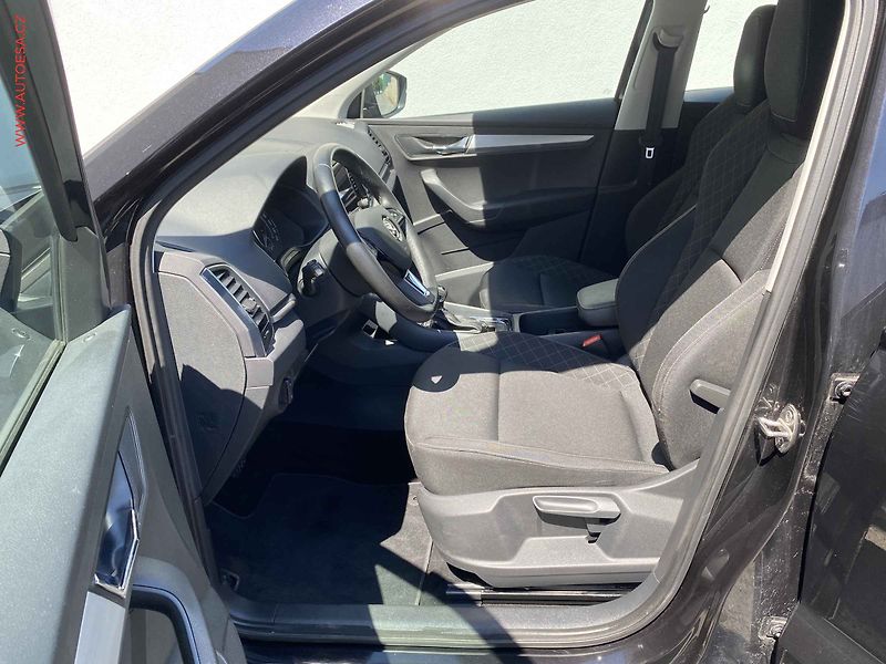 Škoda Karoq (2019) 1.5 TSi, Ambition, DSG, LED - fotka 9 z 18