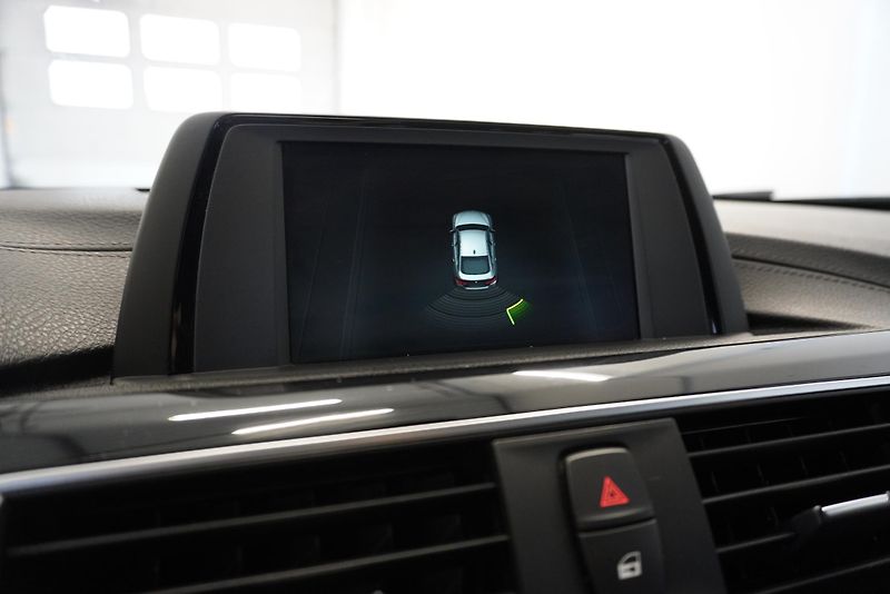 BMW Řada 4 420 - NOVÝ MOTOR NA 210000 KM - fotka 24 z 32