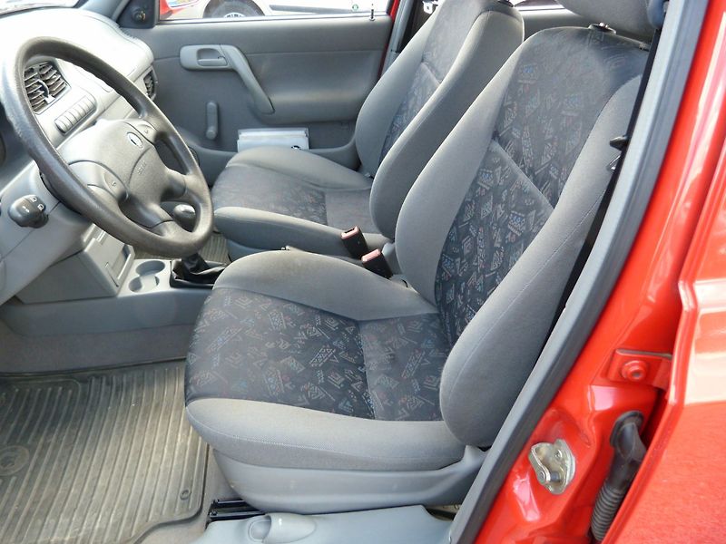Škoda Felicia 1.3 MPI - fotka 12 z 18