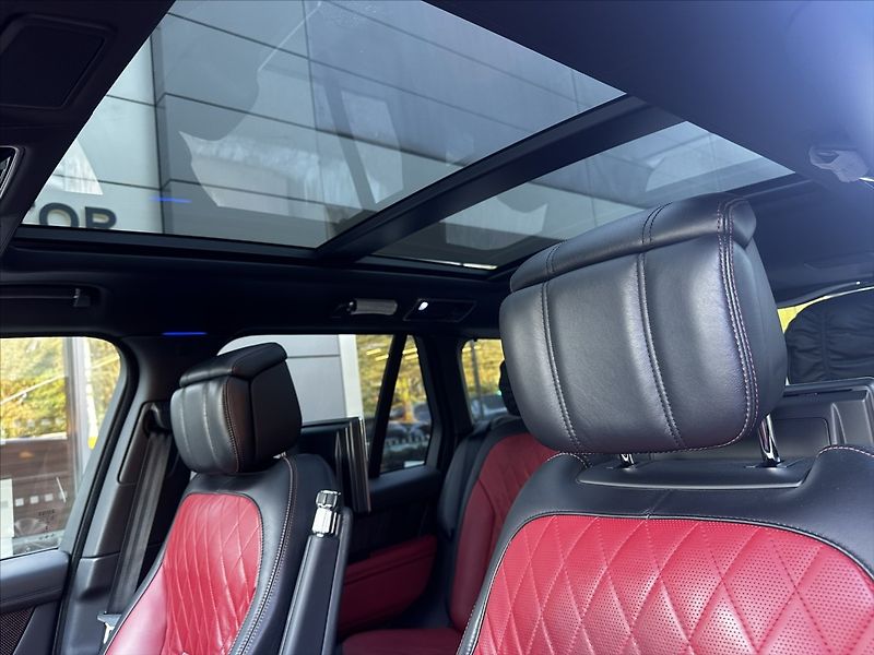 Land Rover Range Rover 5,0 SV Autobiography 5.0 S/C - fotka 13 z 30