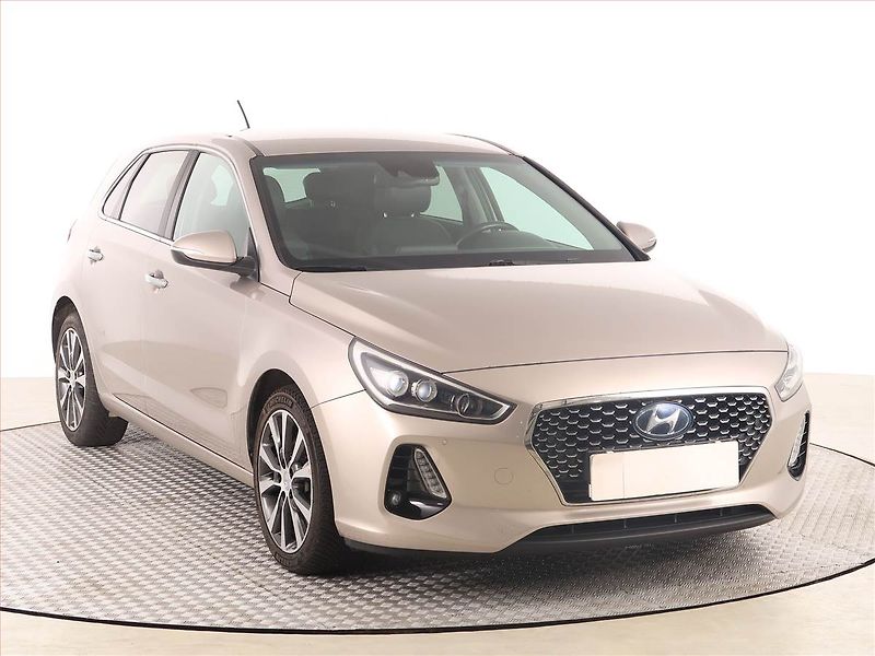 Hyundai i30 (2017) Comfort 1.6 CRDi, Automat - fotografie inzerátu