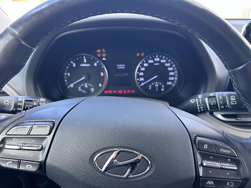 Hyundai i30 Kombi 1.6 CRDi - fotka 16 z 33