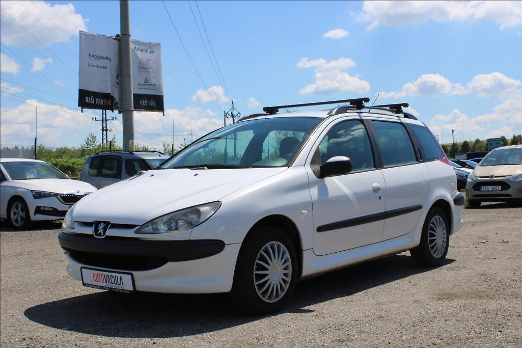 Peugeot 206 1,4 HDi  SW, TAŽNÉ, STK 5/2027